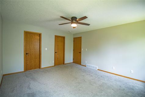 2050 Sky View Drive Marion IA 52302