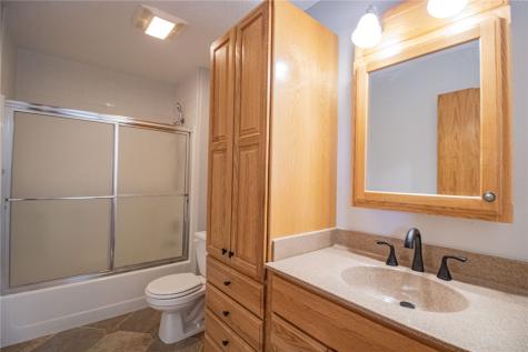 2050 Sky View Drive Marion IA 52302