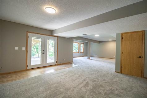 2050 Sky View Drive Marion IA 52302