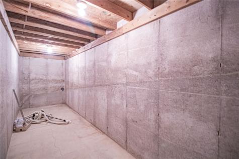 2050 Sky View Drive Marion IA 52302