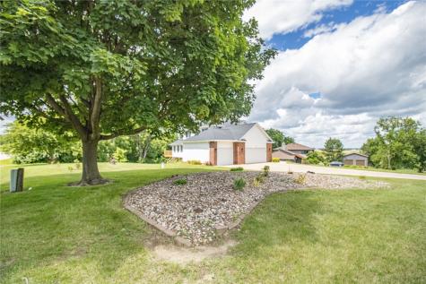 2050 Sky View Drive Marion IA 52302