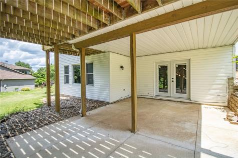 2050 Sky View Drive Marion IA 52302