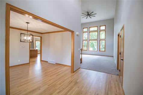 2050 Sky View Drive Marion IA 52302