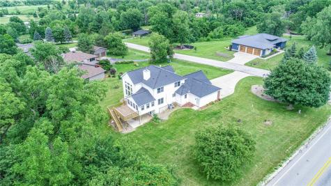 2050 Sky View Drive Marion IA 52302