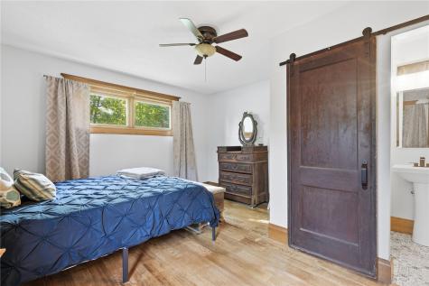 1929 8th Avenue SE Cedar Rapids IA 52403