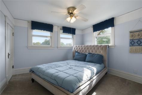 1929 8th Avenue SE Cedar Rapids IA 52403