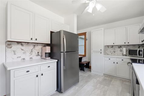 1929 8th Avenue SE Cedar Rapids IA 52403