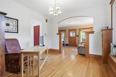 1929 8th Avenue SE Cedar Rapids IA 52403