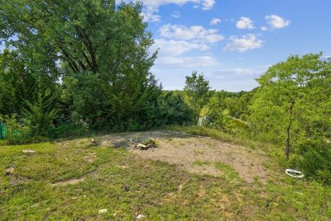 5710 32nd Avenue Center Point IA 52213