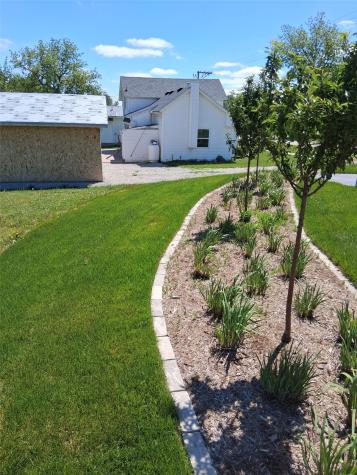 4 Wood Street Urbana IA 52345