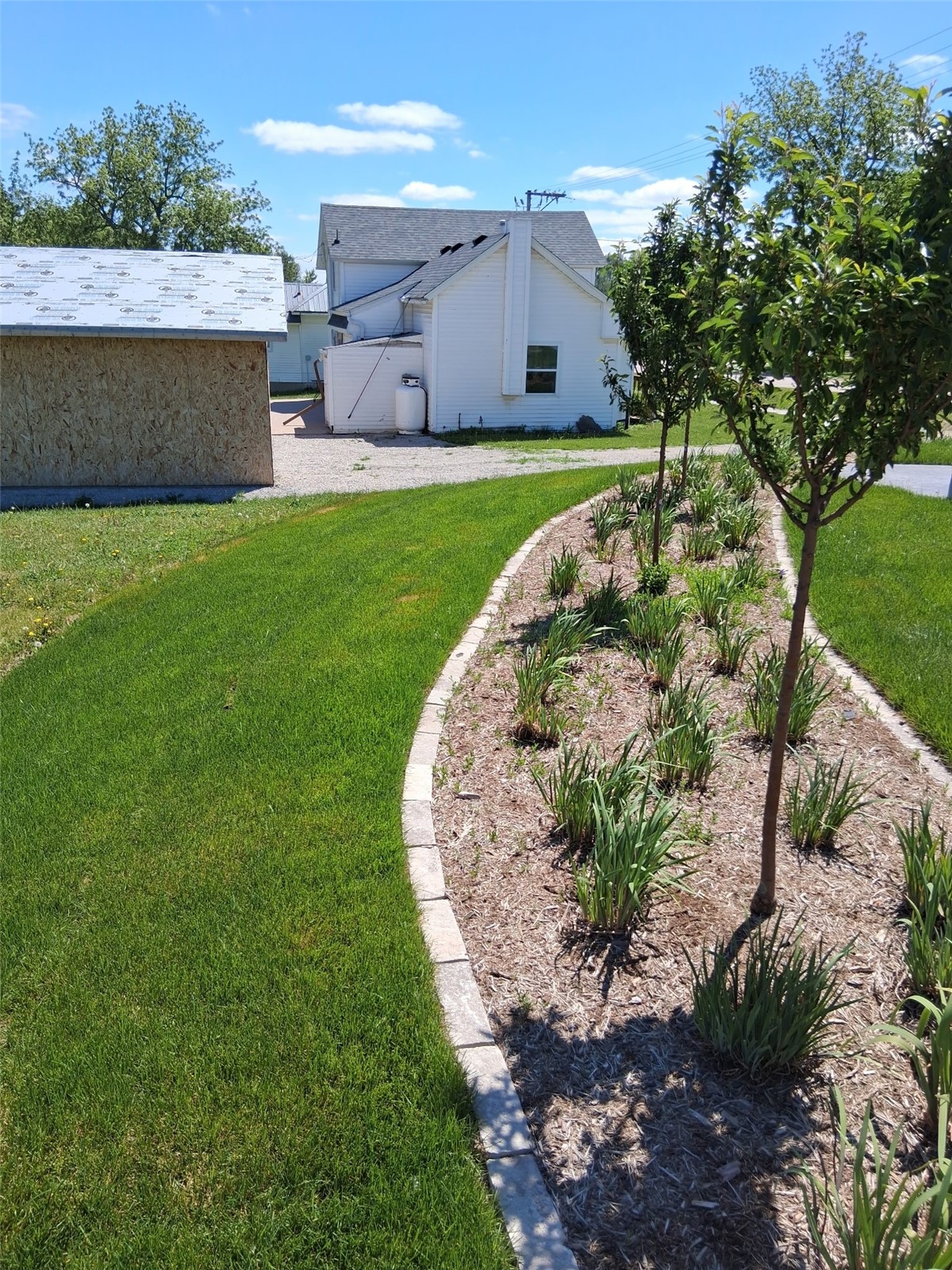 4 Wood Street Urbana IA 52345