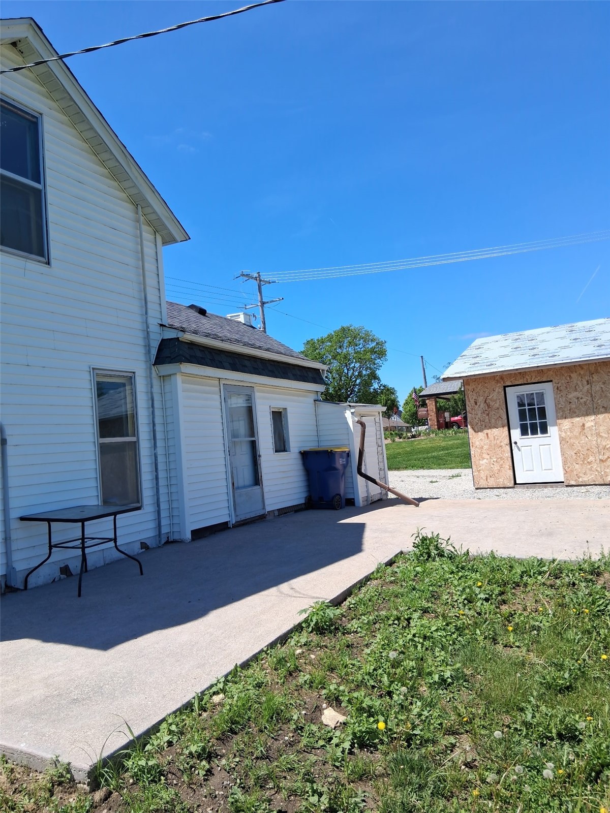 4 Wood Street Urbana IA 52345