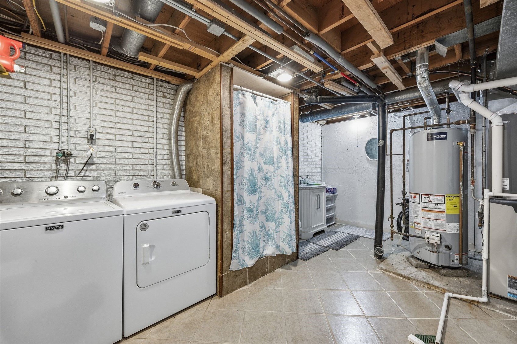95 E Zeller Street North Liberty IA 52317
