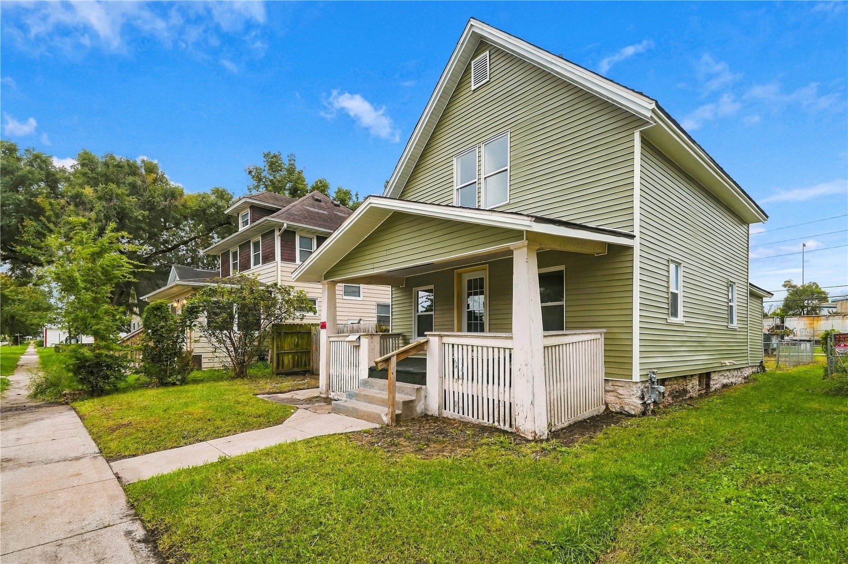 828 10th Street Cedar Rapids IA 52406