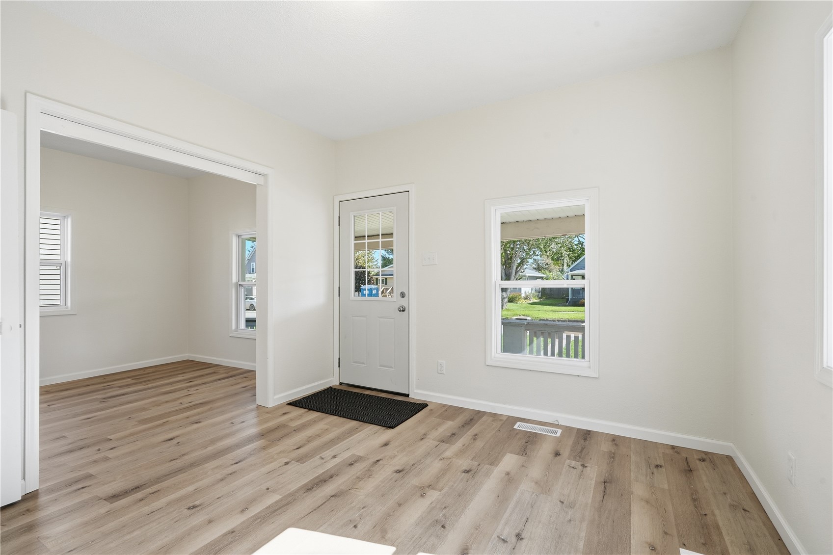 828 10th Street Cedar Rapids IA 52406