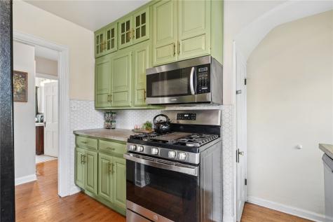 391 Memorial Drive SE Cedar Rapids IA 52403