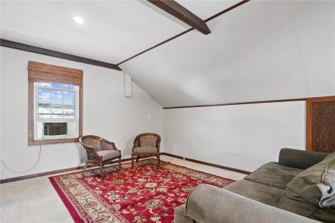391 Memorial Drive SE Cedar Rapids IA 52403