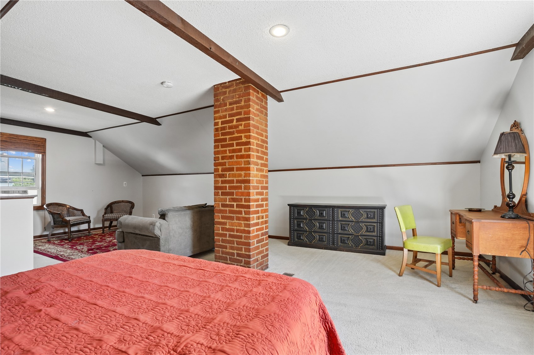 391 Memorial Drive SE Cedar Rapids IA 52403