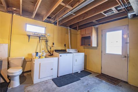 19576 Lake View Road Anamosa IA 52205