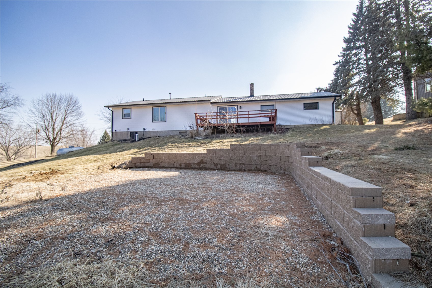 19576 Lake View Road Anamosa IA 52205