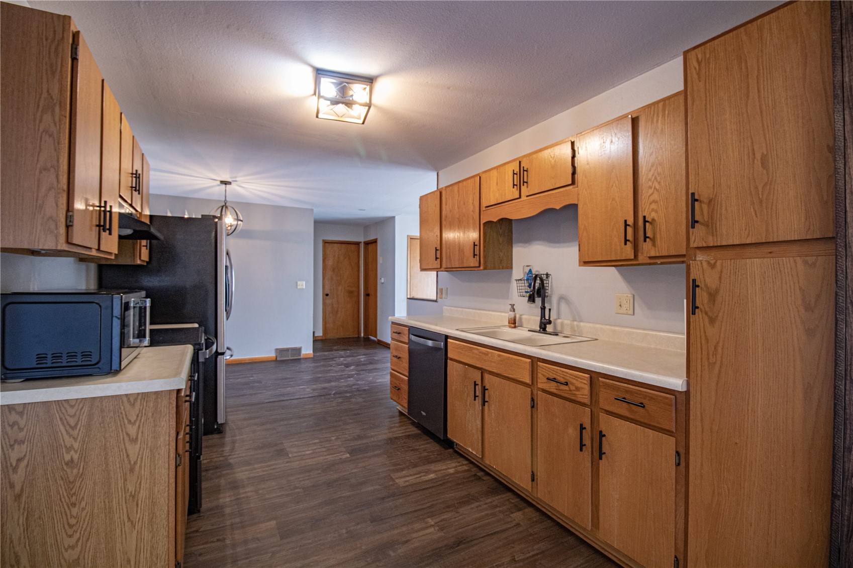 19576 Lake View Road Anamosa IA 52205