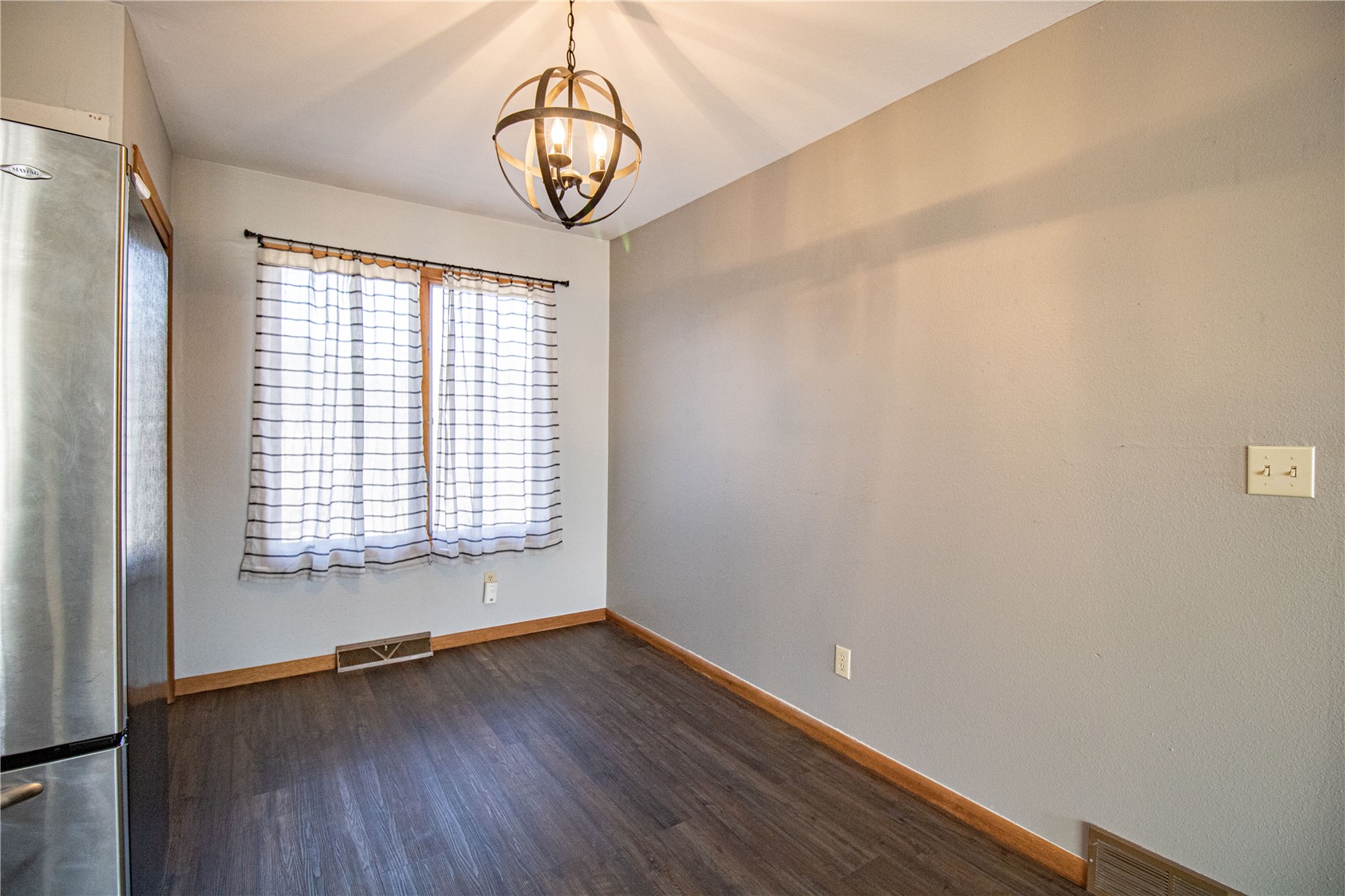19576 Lake View Road Anamosa IA 52205