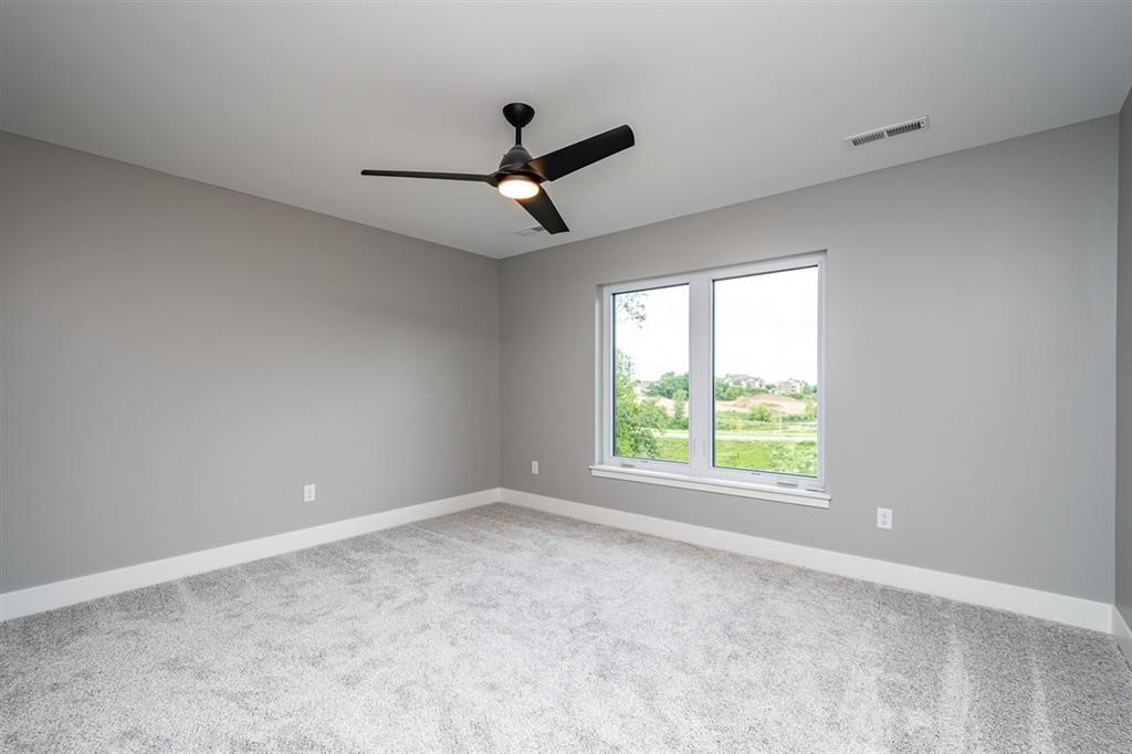 3061 Ridgeview Circle Coralville IA 52241