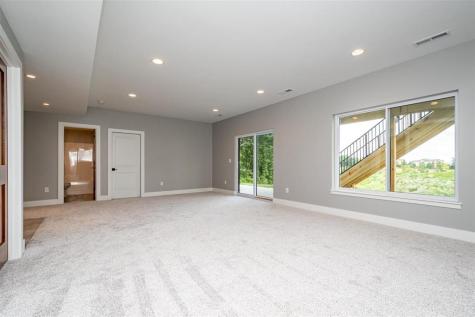 3061 Ridgeview Circle Coralville IA 52241