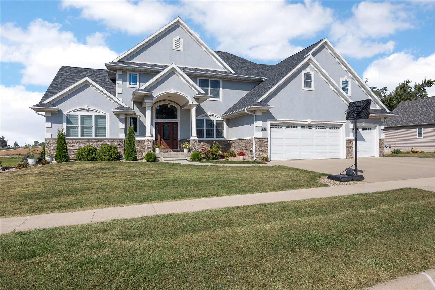 201 Sand Trap Circle Tipton IA 52772