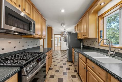 1416 Norwood Drive SE Cedar Rapids IA 52403