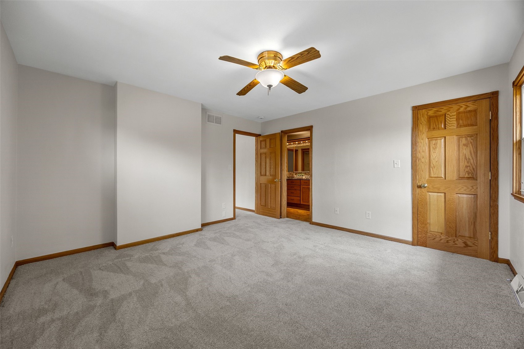 1416 Norwood Drive SE Cedar Rapids IA 52403