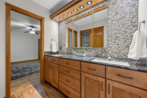 1416 Norwood Drive SE Cedar Rapids IA 52403