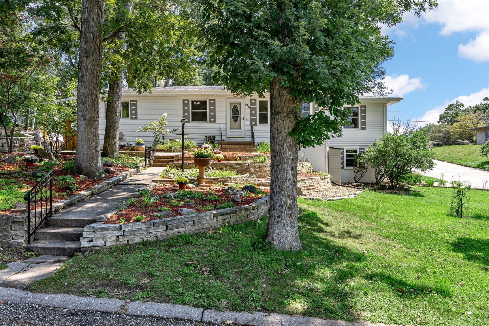 1416 Norwood Drive SE Cedar Rapids IA 52403
