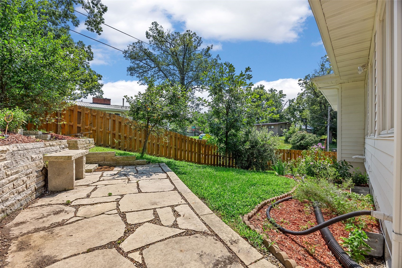 1416 Norwood Drive SE Cedar Rapids IA 52403