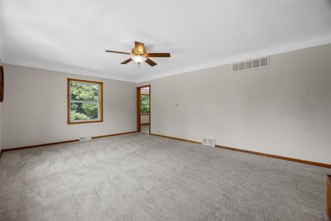 1416 Norwood Drive SE Cedar Rapids IA 52403