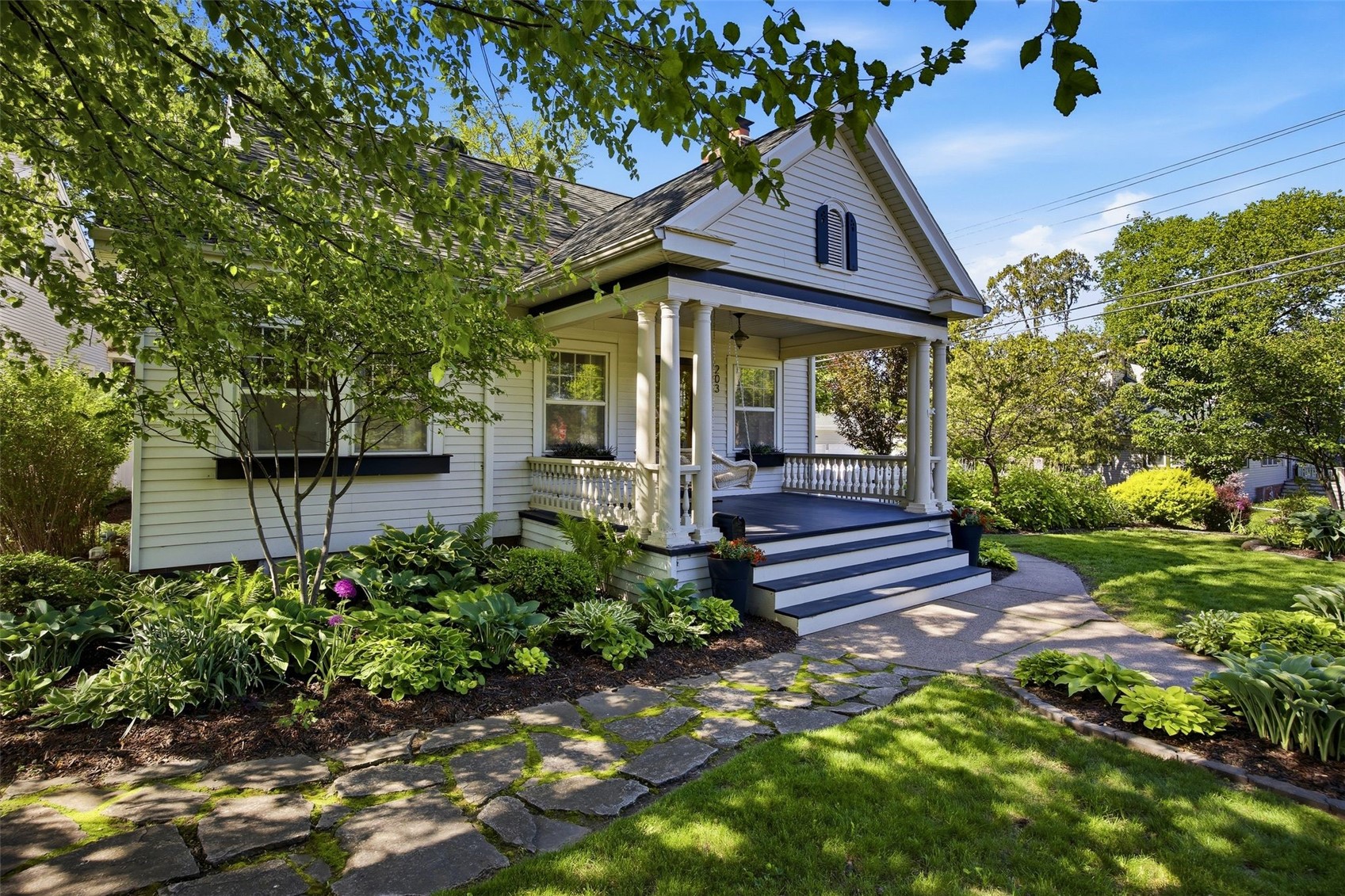 203 25th St Drive SE Cedar Rapids IA 52403