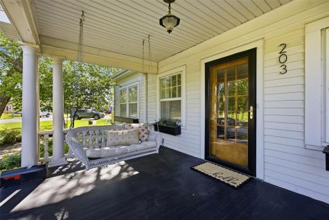 203 25th St Drive SE Cedar Rapids IA 52403