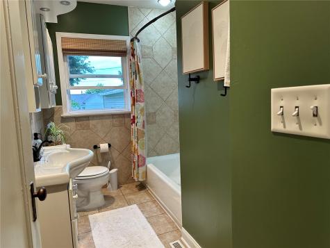 1260 13th Avenue Marion IA 52302