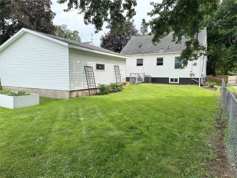 1260 13th Avenue Marion IA 52302
