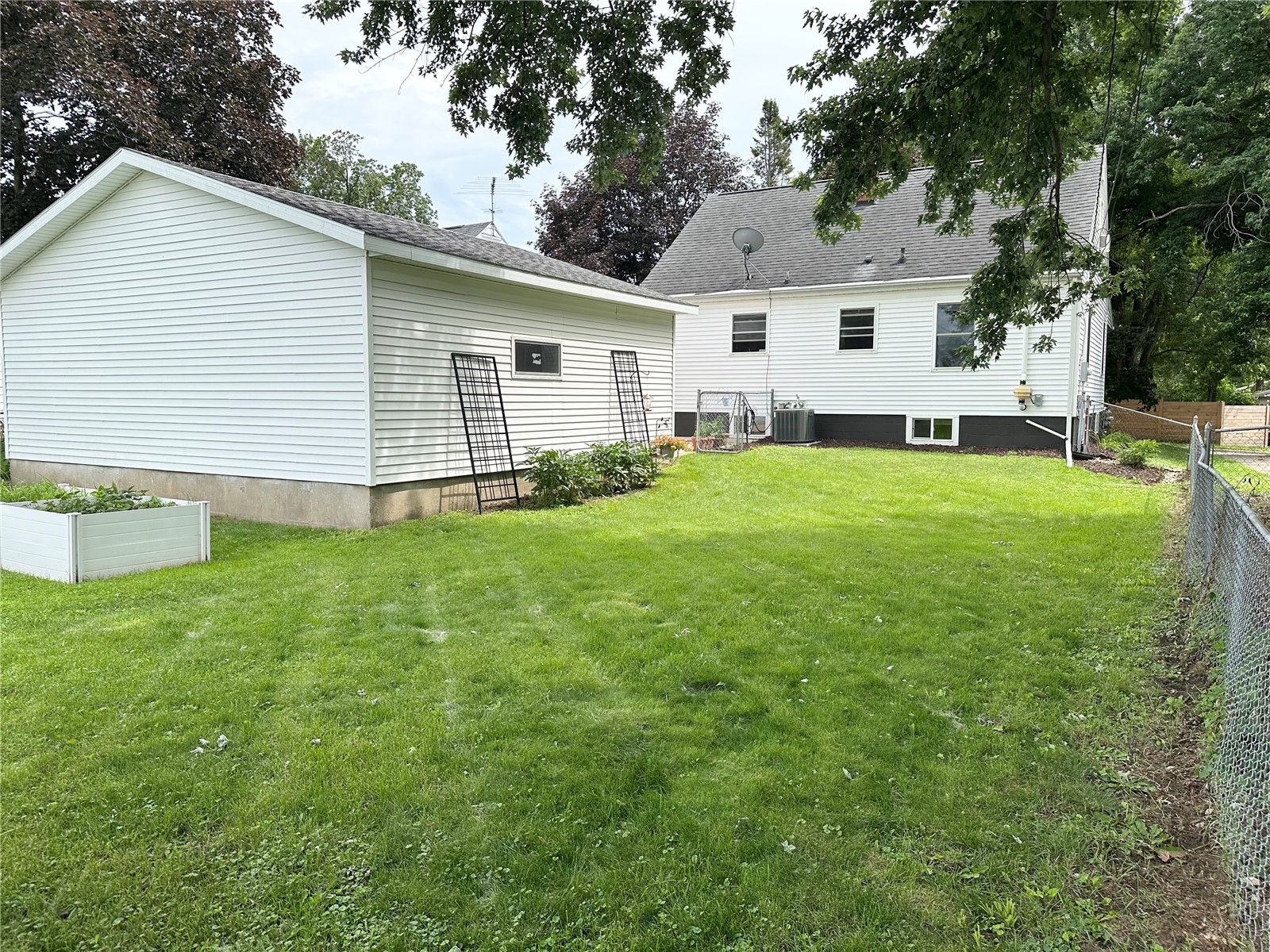 1260 13th Avenue Marion IA 52302