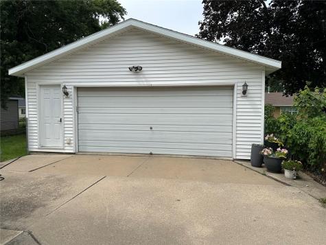 1260 13th Avenue Marion IA 52302