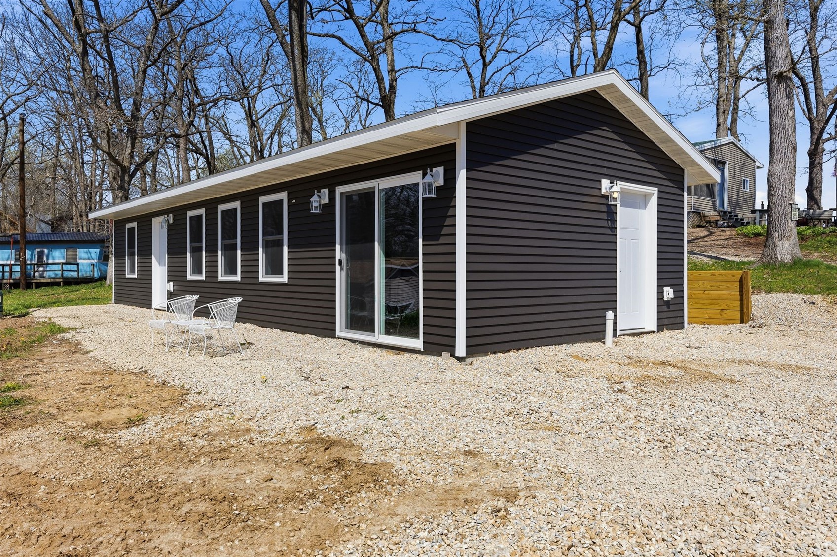 21686 257th Street Delhi IA 52223