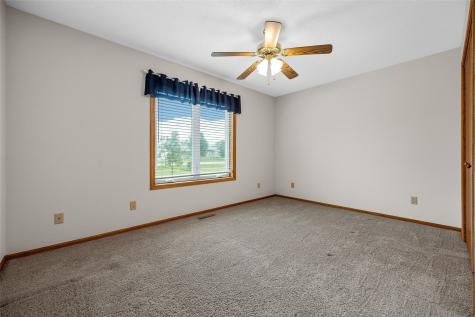 9189 Deer Ridge Drive Cedar Rapids IA 52411