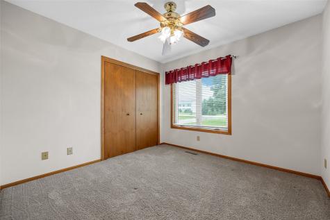 9189 Deer Ridge Drive Cedar Rapids IA 52411