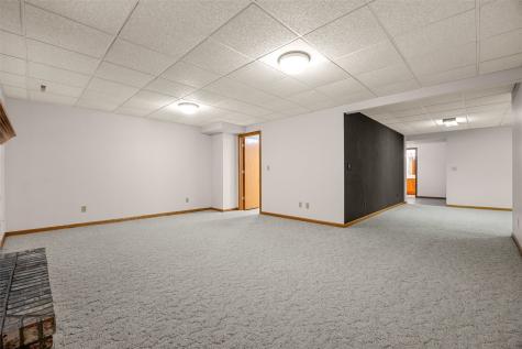 9189 Deer Ridge Drive Cedar Rapids IA 52411