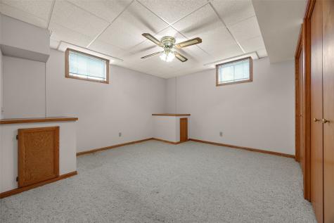 9189 Deer Ridge Drive Cedar Rapids IA 52411