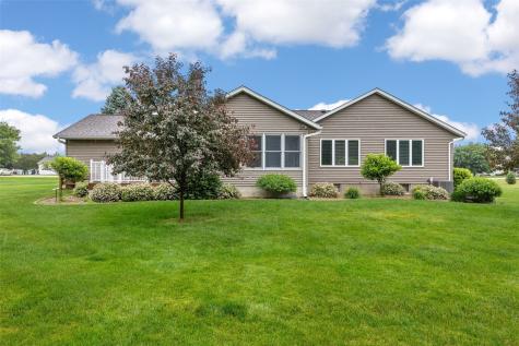 9189 Deer Ridge Drive Cedar Rapids IA 52411