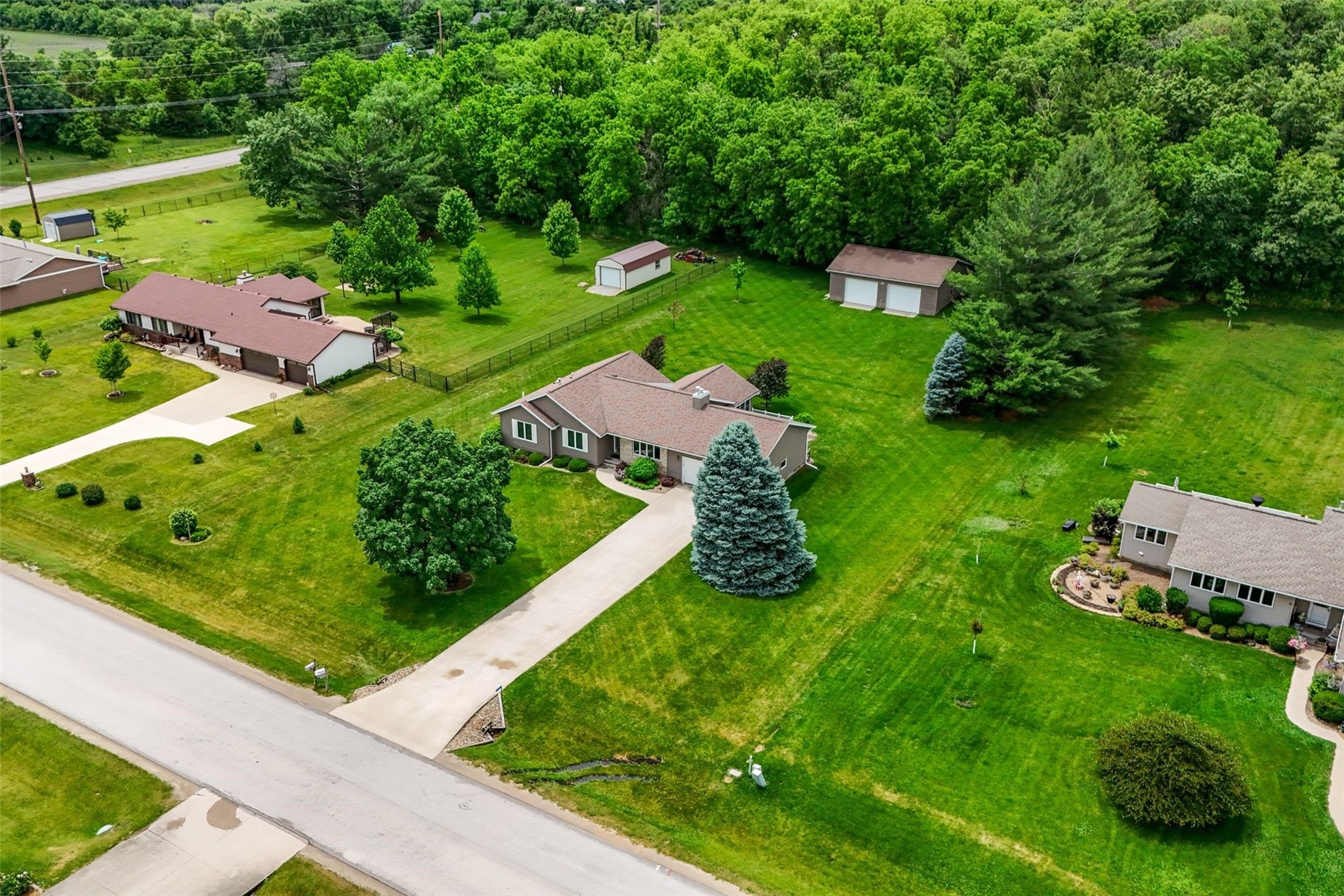9189 Deer Ridge Drive Cedar Rapids IA 52411