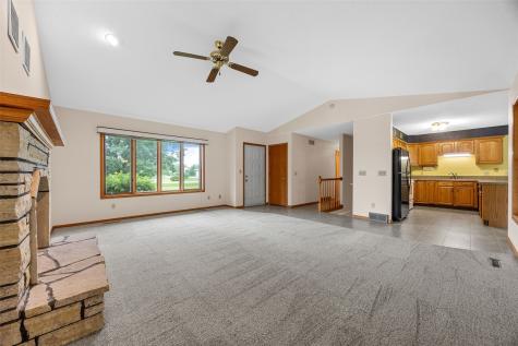 9189 Deer Ridge Drive Cedar Rapids IA 52411