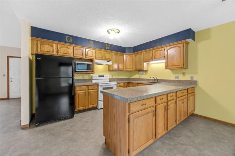 9189 Deer Ridge Drive Cedar Rapids IA 52411